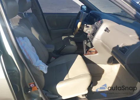 2002 Infiniti G20 Luxury z USA, uszkodzony, nr VIN JNKCP11A92T507646